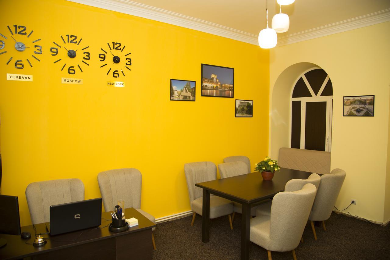 Magnolia Hostel Jerevan Eksteriør billede